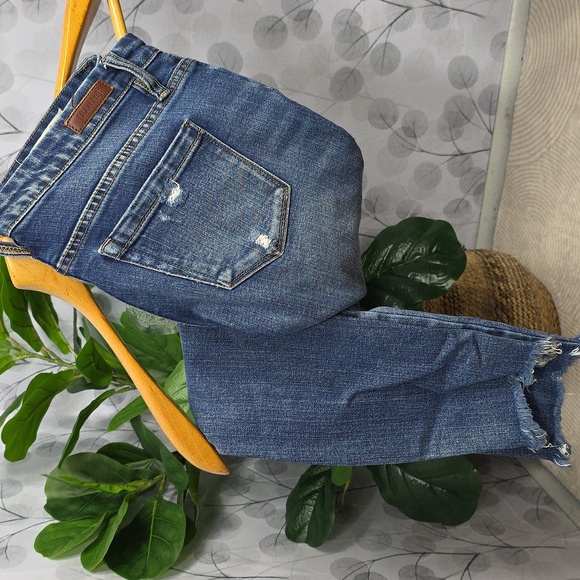 Blank NYC Skinny Jeans - Picture 3 of 10